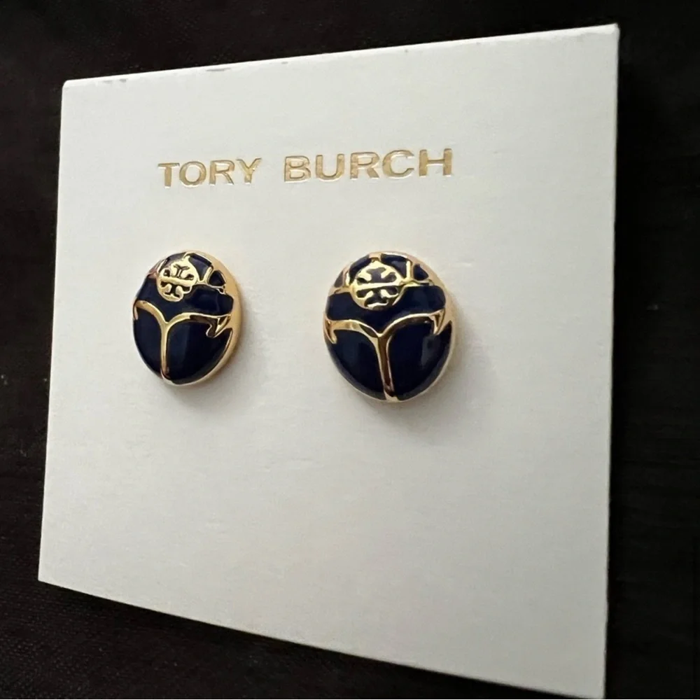 🔥🔥Authentic Designer Earrings At Awesome Prices To Buy Now & Save Price Firm